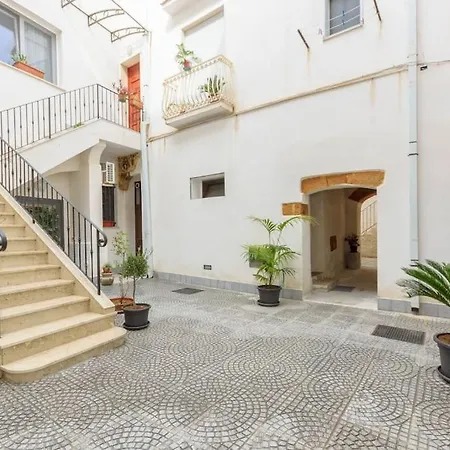 La Dimora Degli Archi Holiday home